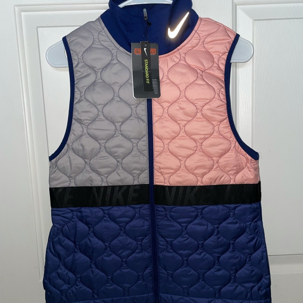 Nike aerolayer vest